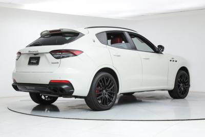 2022 Maserati Levante