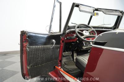 1948 Willys Jeepster