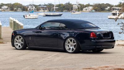 2017 Rolls - Royce Dawn