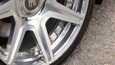 2017 Rolls - Royce Dawn