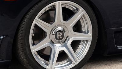 2017 Rolls - Royce Dawn