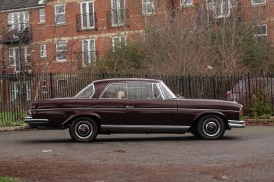 1966 Mercedes - Benz 300 SE Coup&eacute;