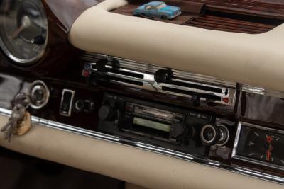 1966 Mercedes - Benz 300 SE Coup&eacute;