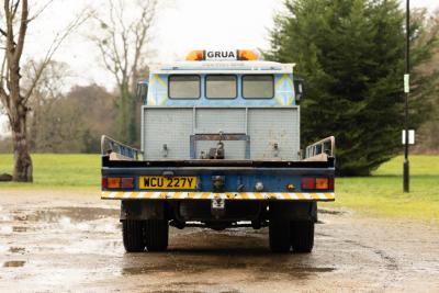 1982 Mercedes - Benz 608D (Flatbed)