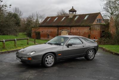 1993 Porsche 928 GT
