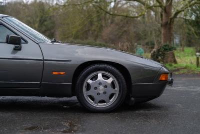 1993 Porsche 928 GT