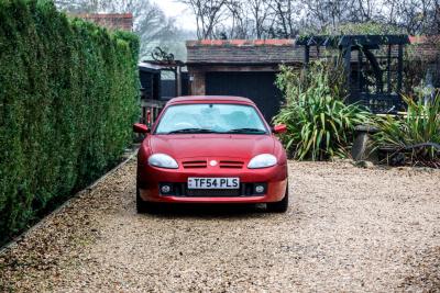 2005 MG TF