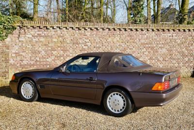 1993 Mercedes - Benz 300 SL &ldquo;Brown over brown&rdquo;