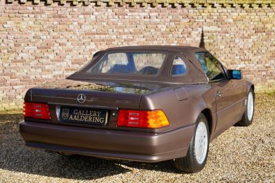 1993 Mercedes - Benz 300 SL &ldquo;Brown over brown&rdquo;