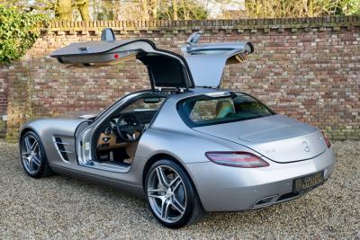 2011 Mercedes - Benz Mercedes Benz SLS AMG &ldquo;Designo&rdquo;