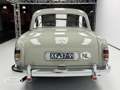 1957 Mercedes - Benz 219