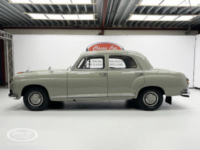 1957 Mercedes - Benz 219