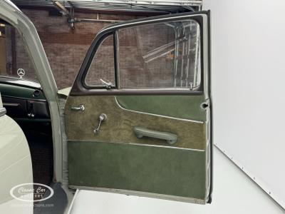 1957 Mercedes - Benz 219