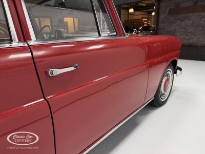 1967 Mercedes - Benz 200