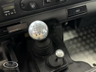 2002 Land Rover Defender 90