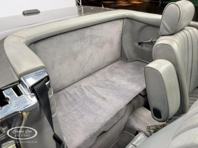 1984 Mercedes - Benz 380 SL