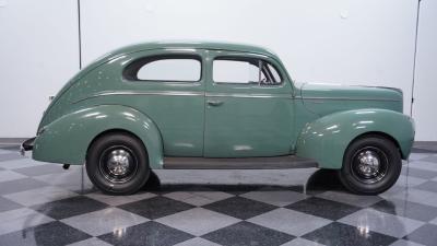 1940 Ford Tudor Sedan