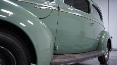 1940 Ford Tudor Sedan
