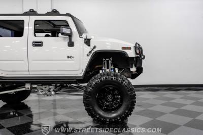 2005 Hummer H2 SUT Custom