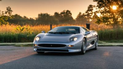 1993 Jaguar XJ220