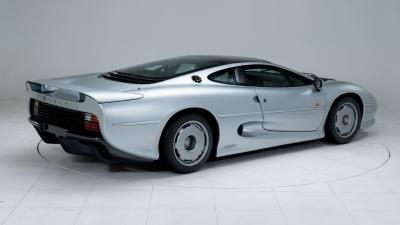 1993 Jaguar XJ220