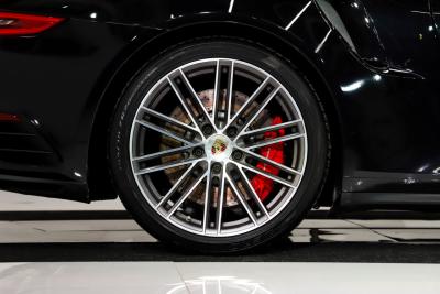 2017 Porsche 911 Turbo