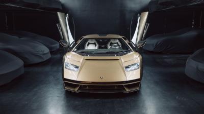 2022 Lamborghini Countach LPI 800-4