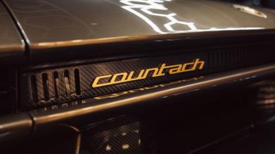 2022 Lamborghini Countach LPI 800-4