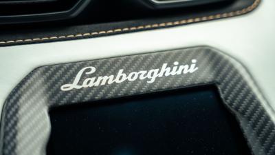 2022 Lamborghini Countach LPI 800-4