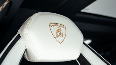 2022 Lamborghini Countach LPI 800-4