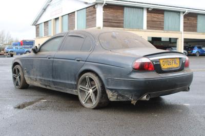 2005 Jaguar S-TYPE V8 R AUTO