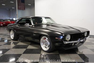 1969 Chevrolet Camaro Z/28 Tribute Restomod