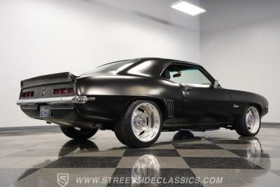 1969 Chevrolet Camaro Z/28 Tribute Restomod