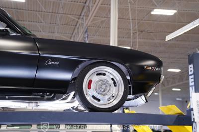 1969 Chevrolet Camaro Z/28 Tribute Restomod