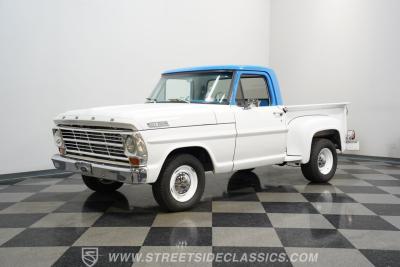 1967 Ford F-100 Stepside