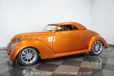 1939 Ford Roadster