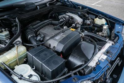 1993 Mercedes - Benz E220 ESTATE