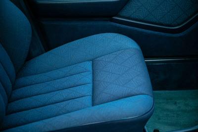 1993 Mercedes - Benz E220 ESTATE