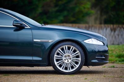2010 Jaguar XJ V8 Premium Luxury (5.0 litre)