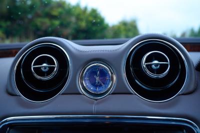 2010 Jaguar XJ V8 Premium Luxury (5.0 litre)