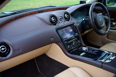 2010 Jaguar XJ V8 Premium Luxury (5.0 litre)