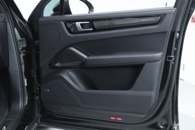 2022 Porsche Cayenne