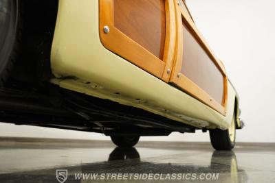 1951 Mercury Woody Wagon restomod
