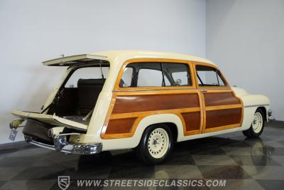 1951 Mercury Woody Wagon restomod