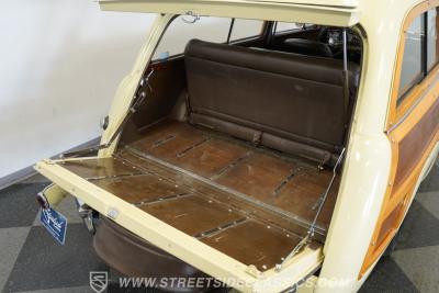 1951 Mercury Woody Wagon restomod