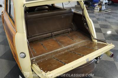 1951 Mercury Woody Wagon restomod