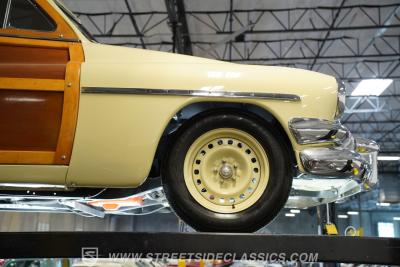 1951 Mercury Woody Wagon restomod