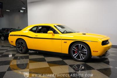 2012 Dodge Challenger SRT-8 Yellow Jacket