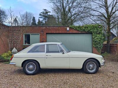1969 MG B GT