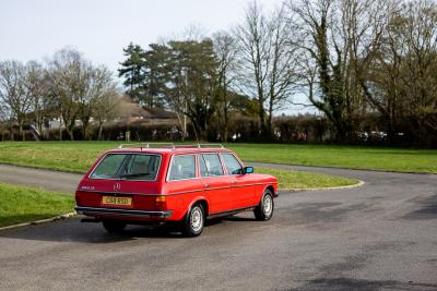1986 Mercedes - Benz 280 TE